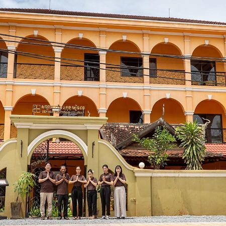 Den Hotel Totonou Siem Reap Exterior photo
