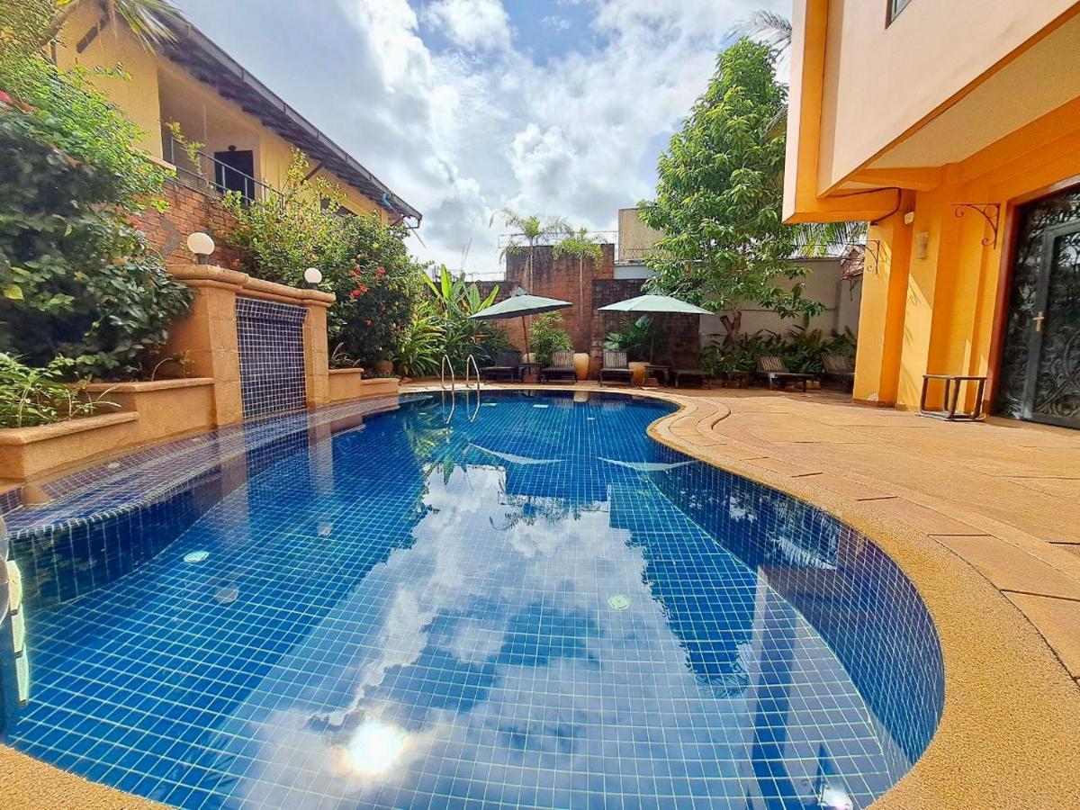 Den Hotel Totonou Siem Reap Exterior photo