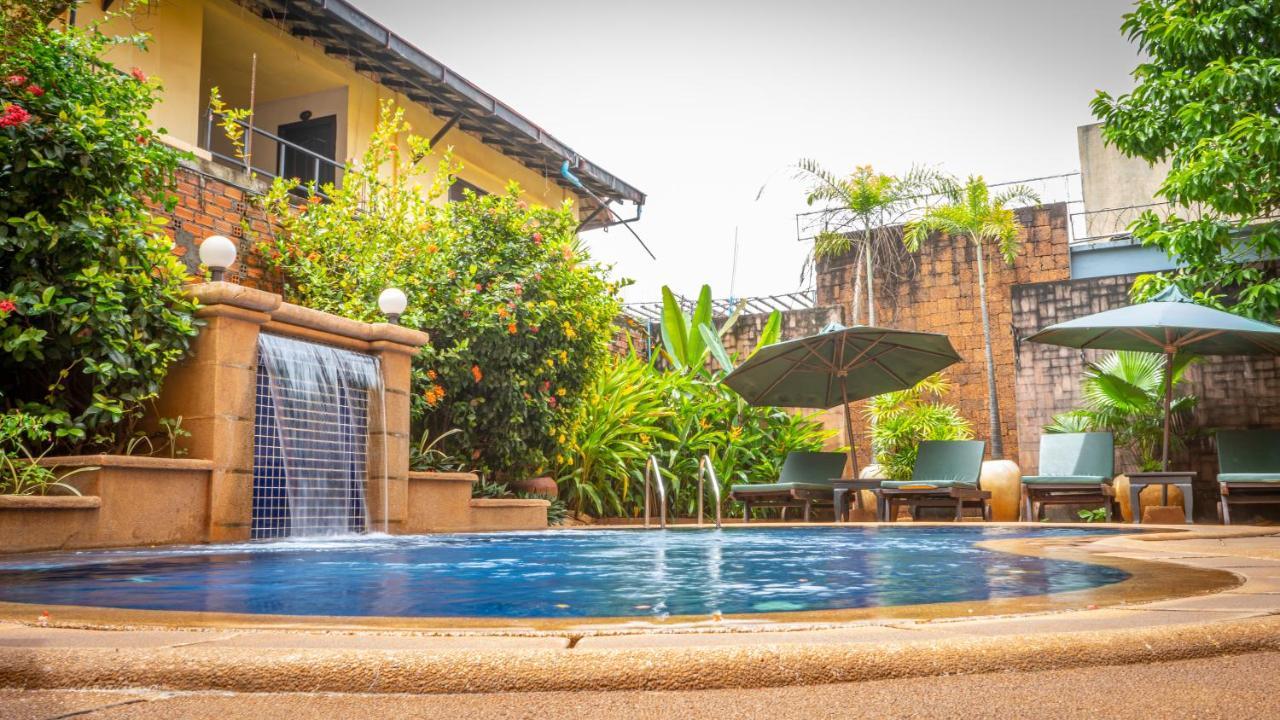 Den Hotel Totonou Siem Reap Exterior photo