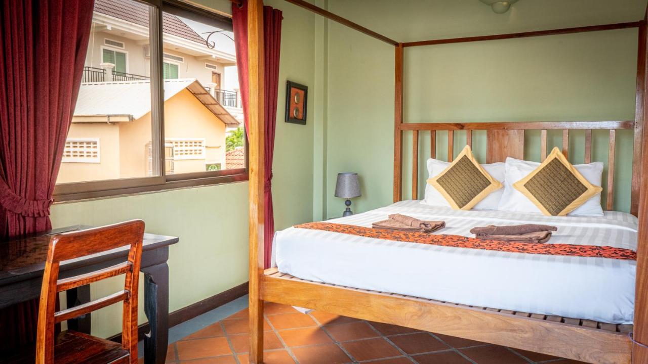 Den Hotel Totonou Siem Reap Exterior photo