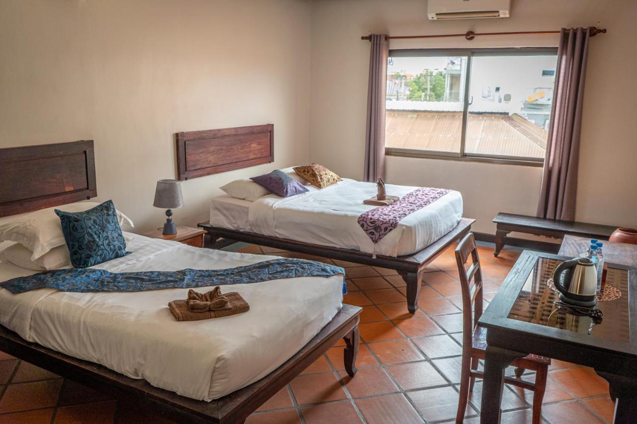 Den Hotel Totonou Siem Reap Exterior photo